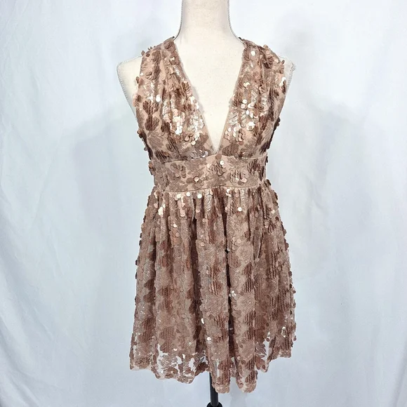 Lulu's Gold Got That Glam Sequined Dress - Picture 2 of 16